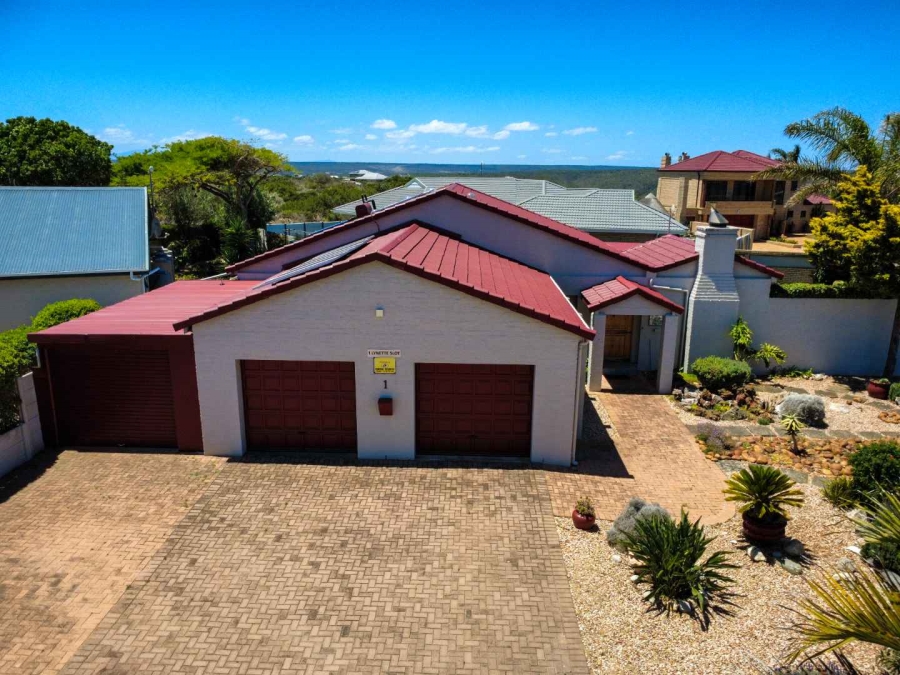 3 Bedroom Property for Sale in Stilbaai Wes Western Cape